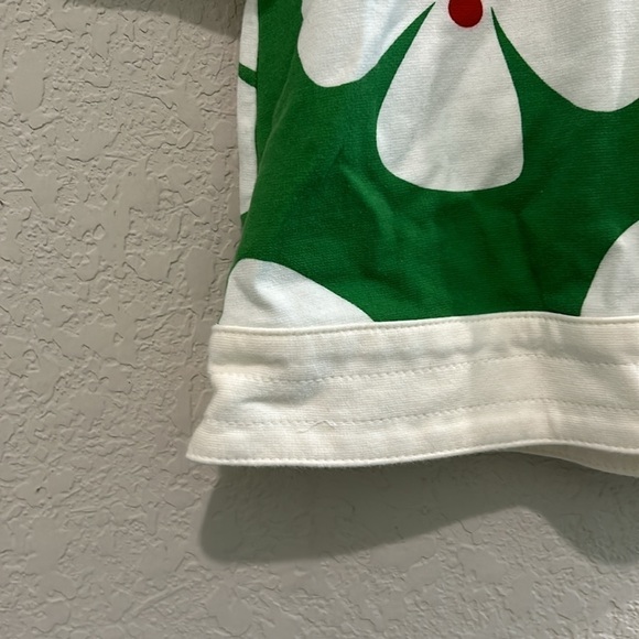 Green gap baby dress size two years white flower pattern green and gold buttons - Picture 13 of 15